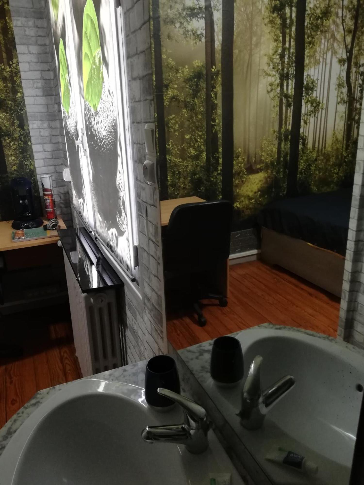 Chambre Avec Douche *